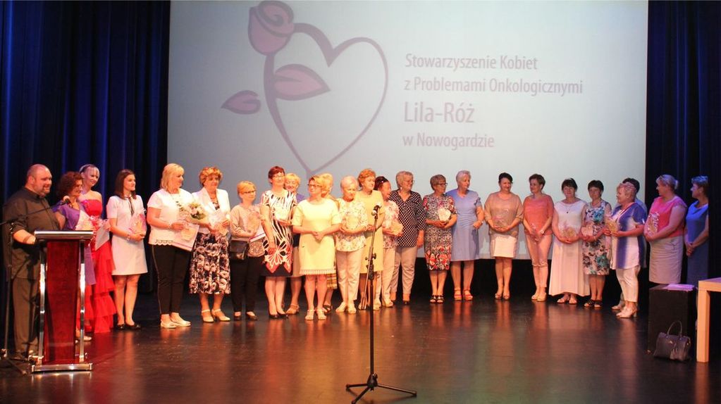 STOWARZYSZENIE „LILA RÓŻ” MA JUŻ 10 LAT!
